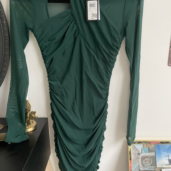 Evening dress - Picture 2 of 4